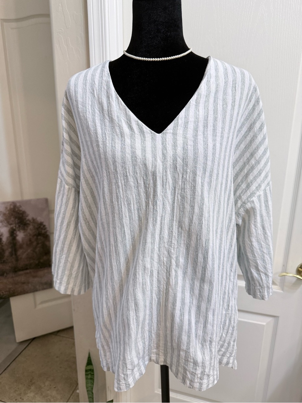 cotton Blue Linen Blend Stripped  V-Neck Tunic Top - White & Light Gray Size M
